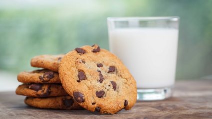 cookies and milk american bakers association